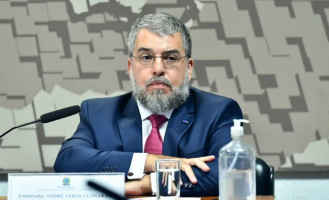 'Guerra não é videogame': embaixador do Brasil no Irã relata explosões, tremor de paredes e mortes no conflito