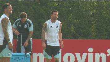 Messi x Vozinha: duelo entre Argentina e Cabo Verde reúne duas sensações da Copa